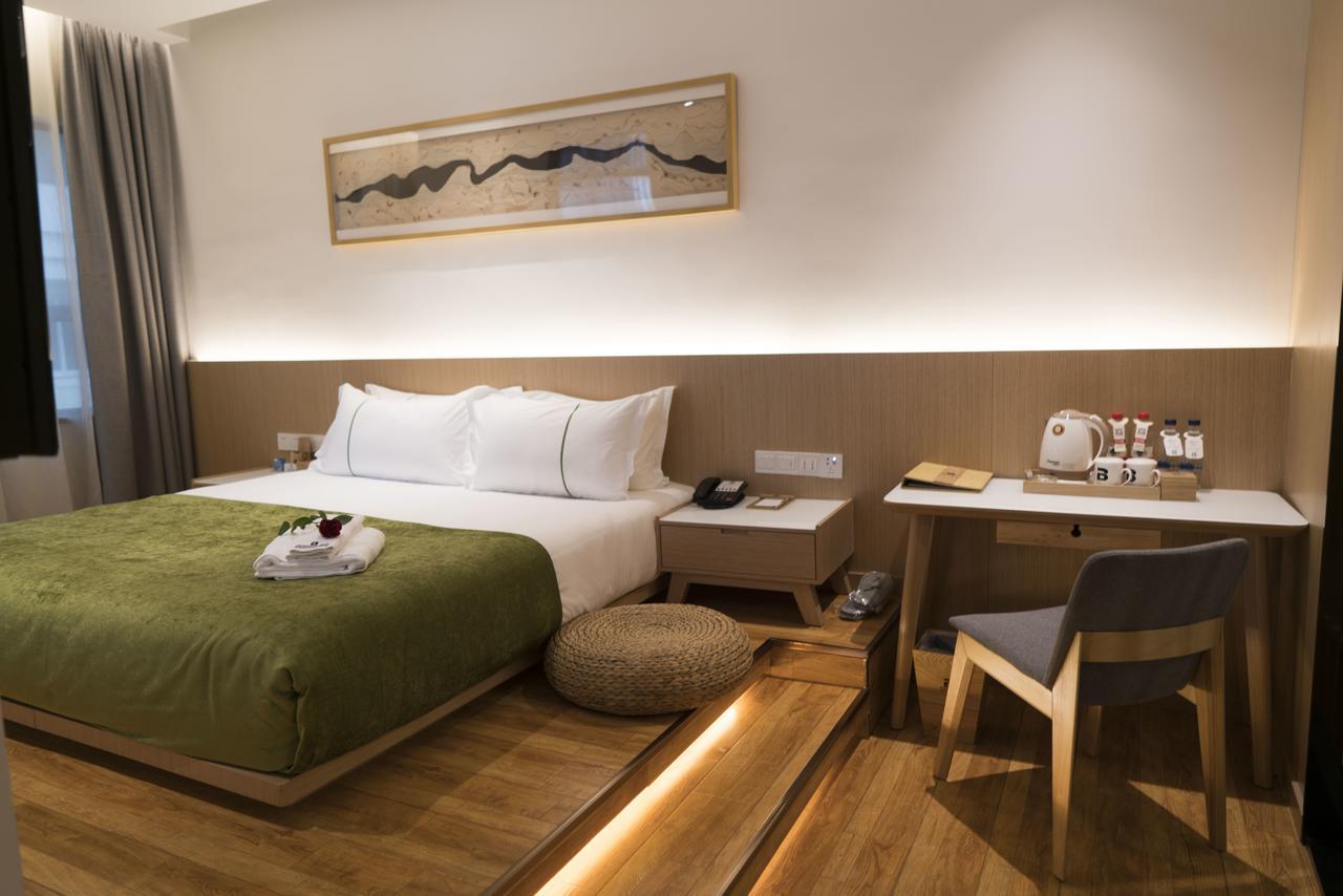 Bindun Langyi Hotel Yuzhong Luaran gambar