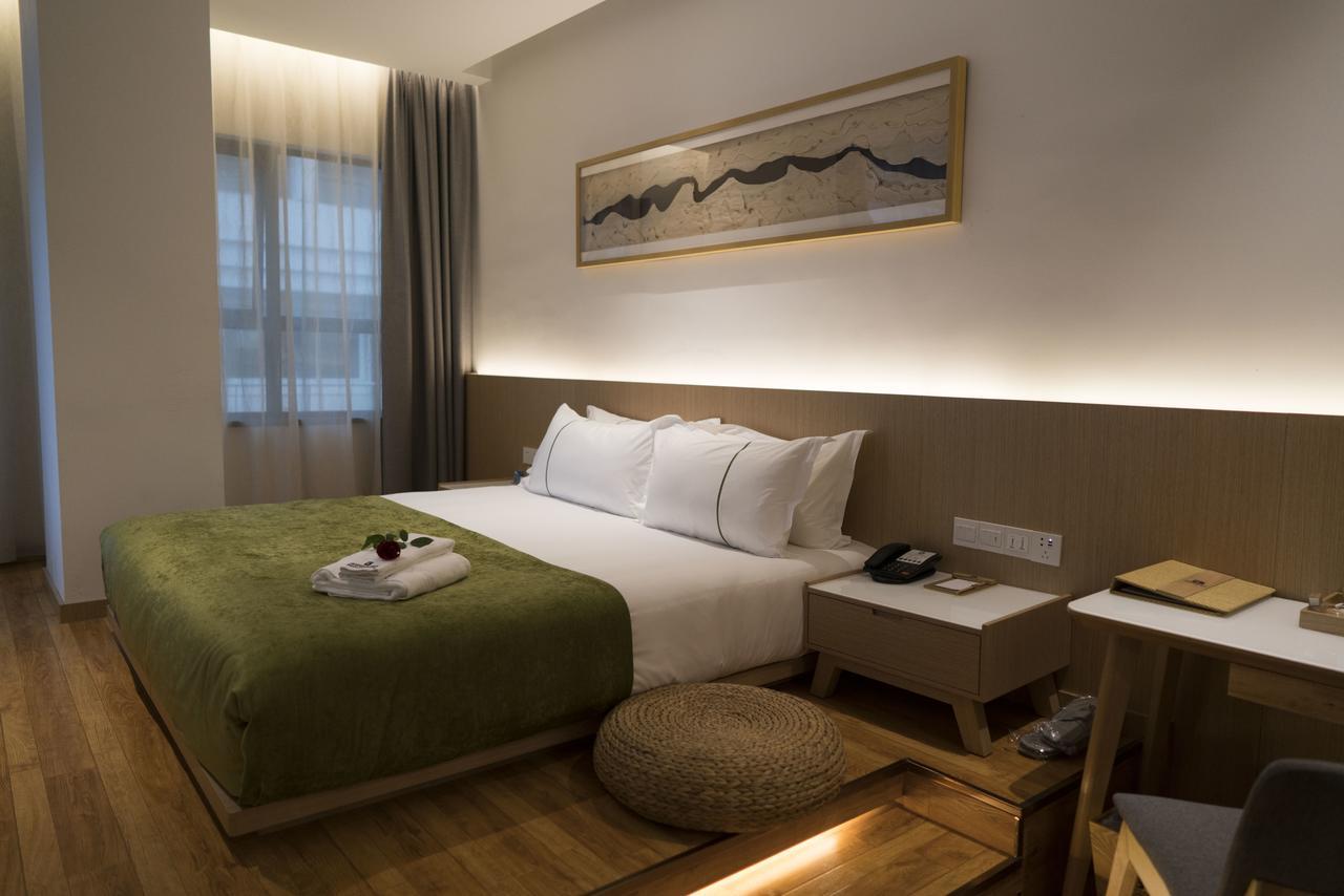 Bindun Langyi Hotel Yuzhong Luaran gambar