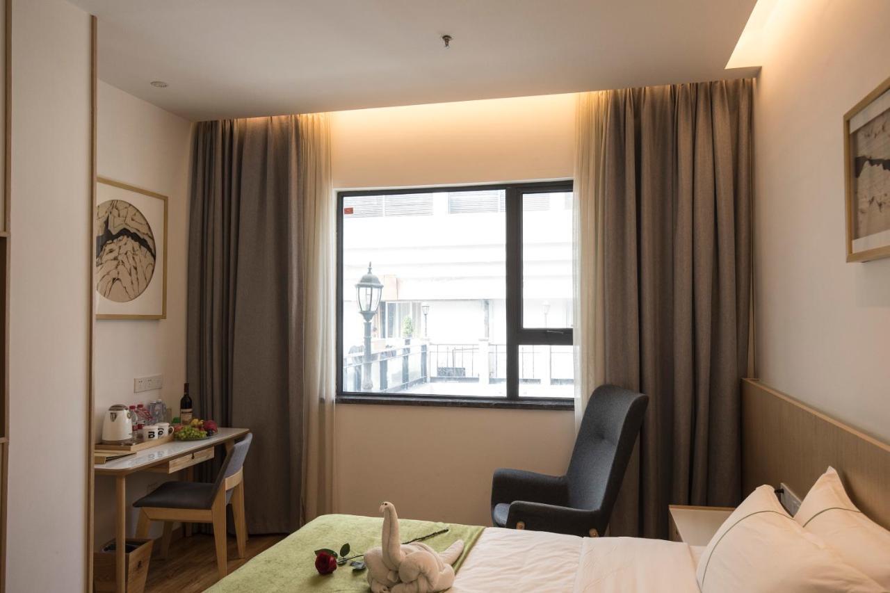 Bindun Langyi Hotel Yuzhong Luaran gambar