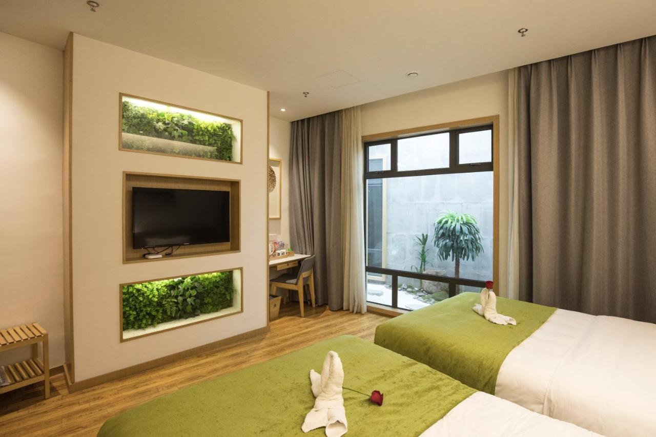 Bindun Langyi Hotel Yuzhong Luaran gambar