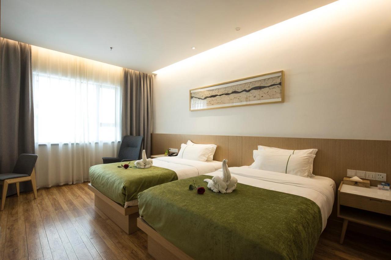 Bindun Langyi Hotel Yuzhong Luaran gambar